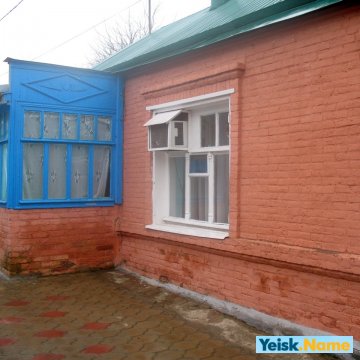 Дом на ул. Кропоткина и Калинина Вариант №63